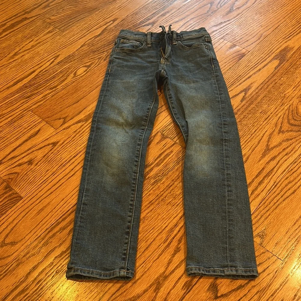 Old Navy Girl’s Blue Slim Built In Tough Jeans Size 8